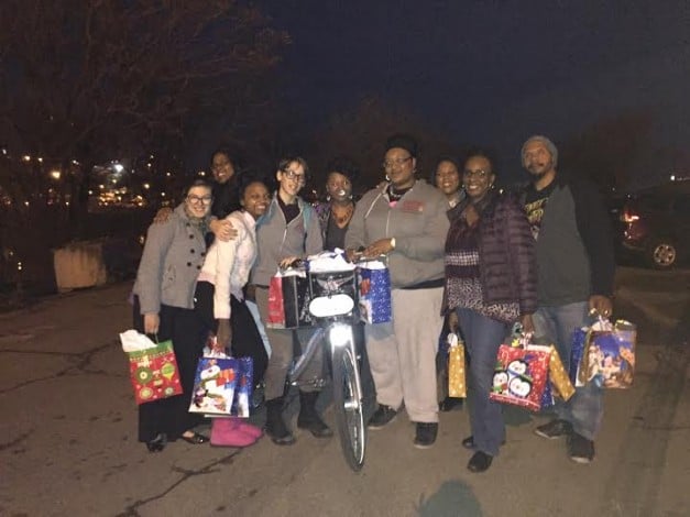 Public Allies Bags on Bikes Volunteers